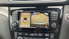 Nissan Qashqai 1.3 DiG-T N-Motion 5dr Petrol Hatchback